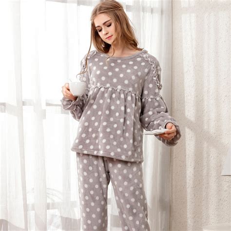 designer pyjamas womens